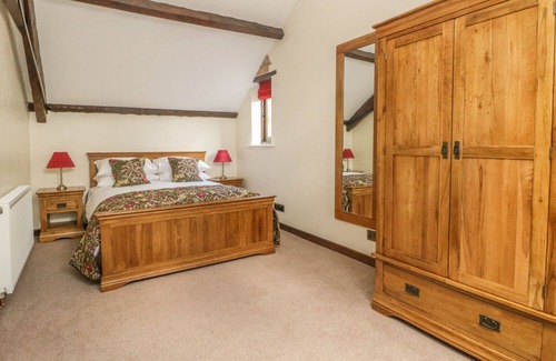 Bere Regis Cottage | OAK COTTAGE, pet friendly, luxury holiday cottage in Bere Regis