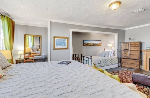 Ashland Bed & Breakfast | Oak Hill Bed & Breakfast