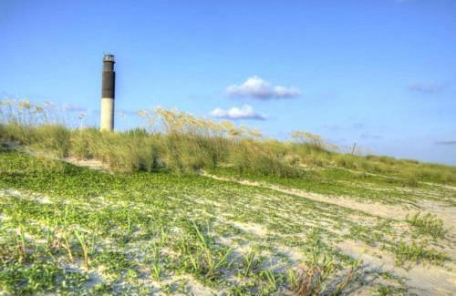 Caswell Beach House | Oak Island Beach Villa 1001- Sandpiper's Retreat