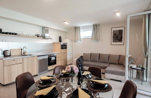 Siofok Apartment | OAK Residents Siófok