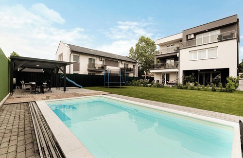 Siofok Apartment | OAK Residents Siófok