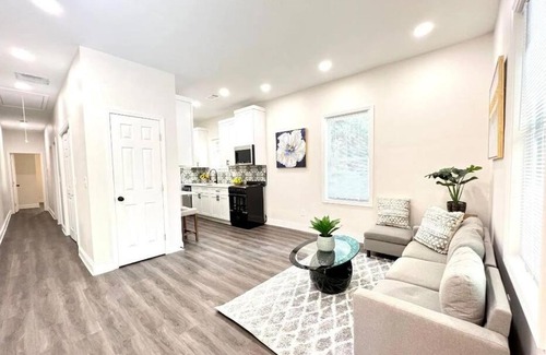 Atlanta Apartment | Oakland Oasis