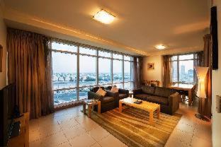 Jumeirah Lake Towers Apartment | Oaks Liwa Heights Hotel Suites