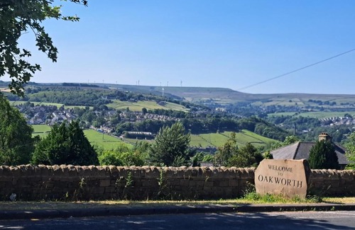Keighley House | Oakworth