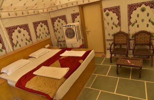 Amar Sagar Pol Resort | Oasis camp sam