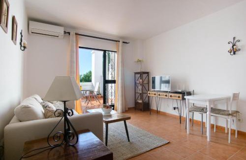 Oasis del Capistrano Apartment | Oasis del Nora