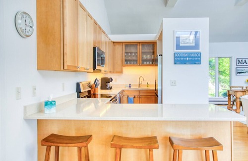 Boothbay Harbor House | Oasis on Linekin Bay by Rocky Coast Rentals