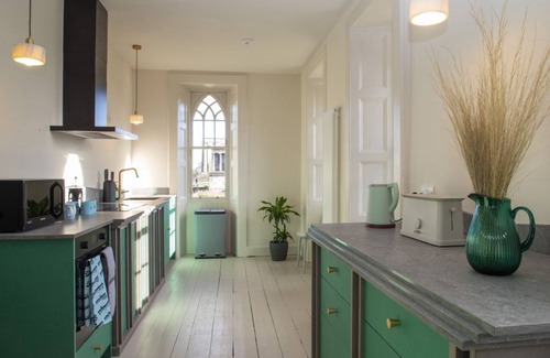 New Town Apartment | Observatory House & Apartment