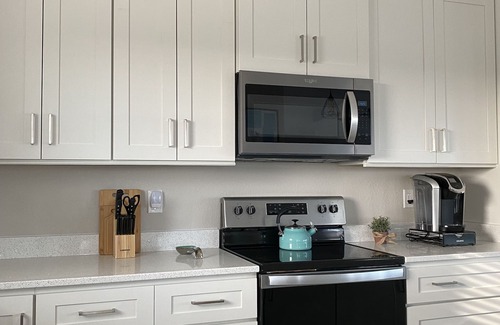 Carova Beach Cottage | OBX 4X4 Ocean View- Pipers Place Wild Horse Haven!