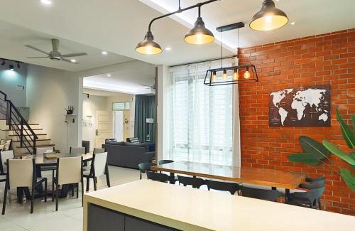 Tanjung Bungah House | Ocean 23 Batu Ferringhi Shamrock Beach with Swimming Pool 7 Bedroom 30pax