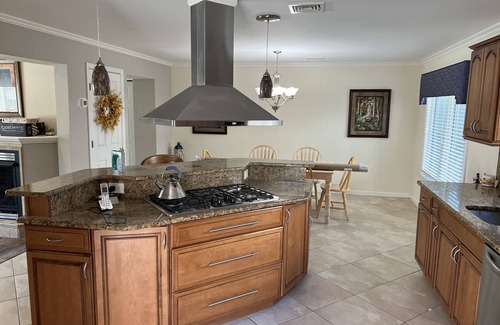 Seaside Heights House | Ocean Block! 1 Min walk to Private beach