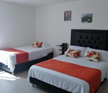 El Laguito Apartment | Ocean blue Ed Conquistador