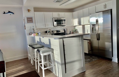 Panama City Beach Condo | Ocean Breeze at Calypso Tower III nBeautiful sunsets, beach, water, Pier Park!