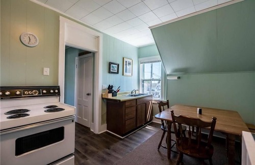 Ocean Park Condo | Ocean Breezes at Salty Air Suites, Suite C – New Balcony, 3BR, walk to the Beach