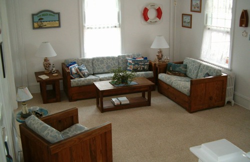 North End House | Ocean City cottage just over a block from the beach in the North End