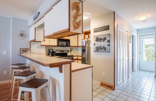 Kure Beach Condo | Ocean Dunes 2nd Floor Top Unit