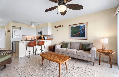 Kailua-Kona Condo | 🏖️Ocean Front | No Stairs | Upgraded | Concierge Included