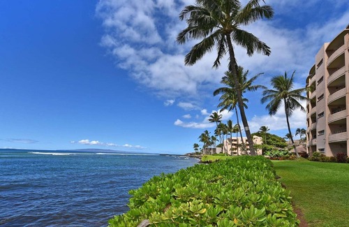 Maalaea House | Ocean Front Ocean View Island Sands Resort near Kihei, Maui, Hawaii