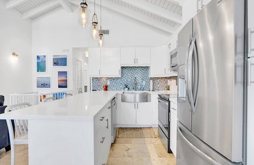 Monroe County House | Ocean Front Villa with endless Views, golf cart, paddle boards, kayak and bikes