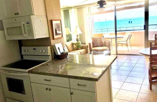 Maalaea Condo | Ocean Front with Spectacular View