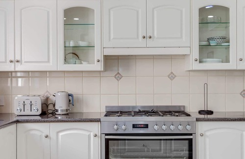 Encounter Bay House | "Ocean Heights" 21 Orca Place, Encounter Bay