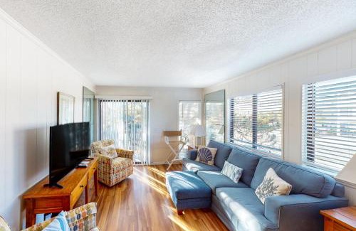 Ocean Isle Beach Apartment | Ocean Isle Retreat