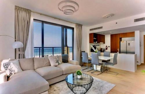 Dubai Apartment | Ocean Majestic Full Sea View at Le Pont