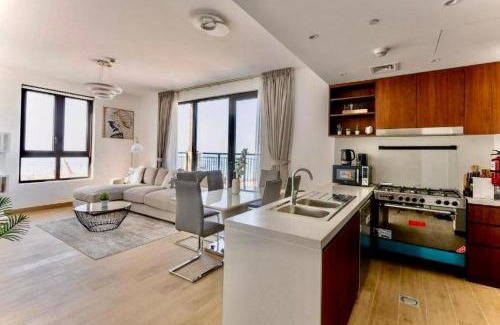 Dubai Apartment | Ocean Majestic Full Sea View at Le Pont