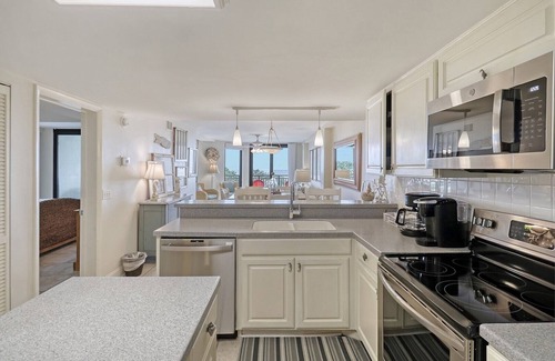 Isle of Palms Condo | Ocean Overlook at 310B Shipwatch|Oceanfront | Wonderful Oceanfront Deck|Winter Monthly Discount |.