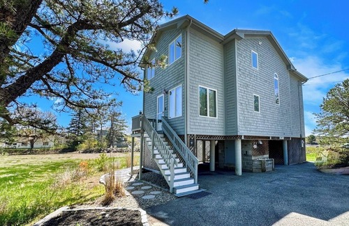 Ocean Park House | Ocean Park private whole house A/C: 3BR/2BA+4th sleep area 1000 ft beach & town