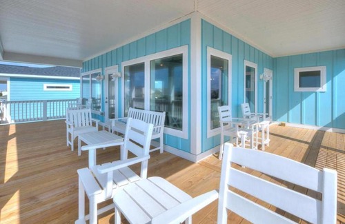 Long Beach House | Ocean Peek