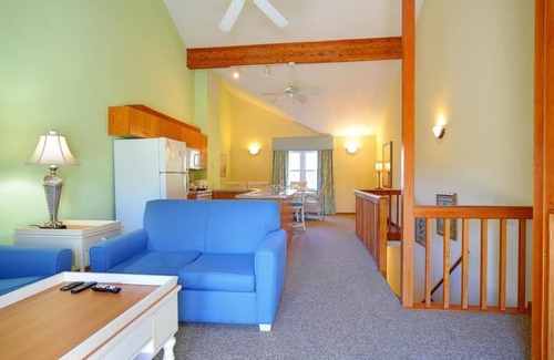 Duck Condo | Ocean Pines Beach Resort Beautiful Duck NC Oceanfront Resort with pool!