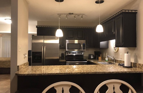 Gulf Shores Condo | Ocean Reef 404, 3 BR/2 BA Townhouse on Beach with Ocean View