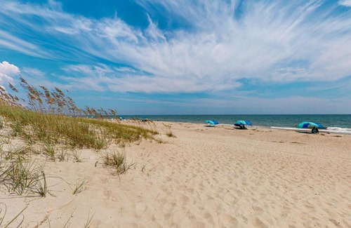 Atlantic Beach Hotel | Ocean Sands 235