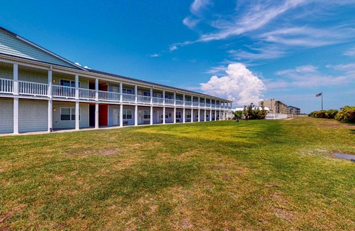 Atlantic Beach Hotel | Ocean Sands 235