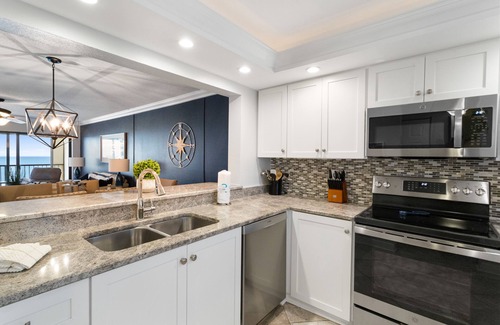 St. Petersburg - Clearwater Condo | 🌅 Ocean Sands II #606 — Gulf Front Elegance with Sunset Views