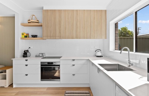 Mollymook House | Ocean Street Oasis in Mollymook