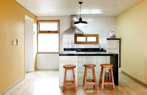 Gangjeong-dong House | Ocean Tree