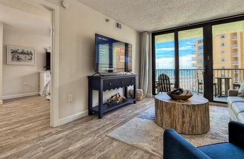 New Smyrna Beach Apartment | Ocean Trillium Suites 401