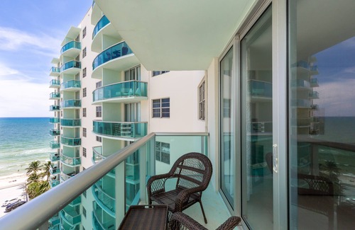 Hollywood South Central Beach Condo | Ocean View 1 Bedroom Luxury Suite at The Tides Hollywood