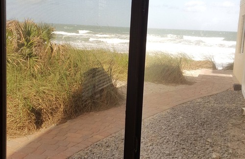 Satellite Beach Condo | Ocean view 1st floor 2-bedroom condo in desirable Satellite Beach.