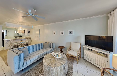 Butler Beach Condo | Ocean View Condo-Balcony, Resort Pools, Hot Tub + Beach Access