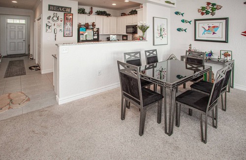 Sandbridge Condo | Ocean view condo with balcony, WiFi, on-site pool/gym & easy beach access