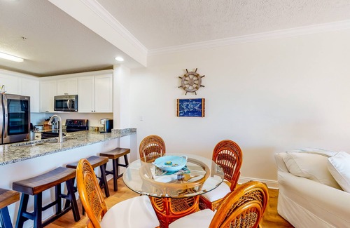 Mexico Beach Condo | Ocean view condo with central AC, WiFi, washer/dryer, access to pool, hot tub