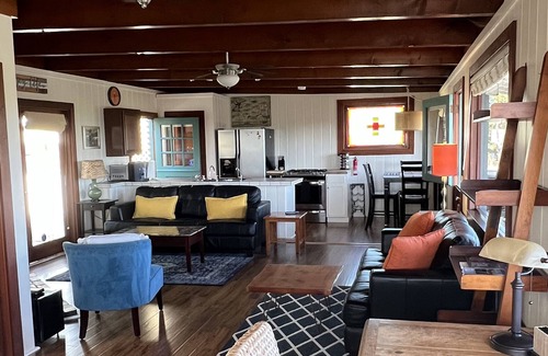 Eastside Cottage | Ocean View Cottage