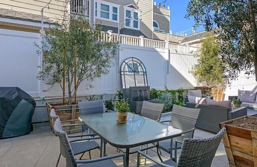 Carlsbad Apartment | Ocean View From Private Patio, Steps To Beach, Parking