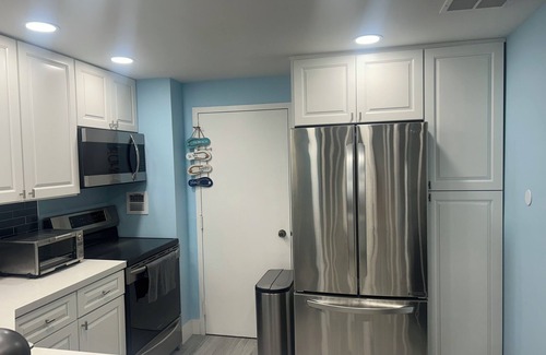 East Fort Lauderdale Condo | Ocean view in Fort Lauderdale Spacious 1-bedroom condo with pool and fitness rm