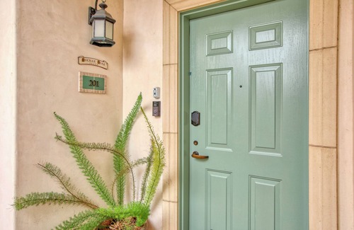 Downtown Condo | Ocean-View Luxury at Valentina Suites - Suite 201