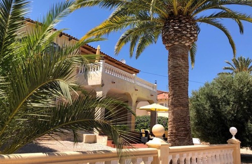 Calpe House | Ocean view, pool and Spanish sun. What more could you want?
