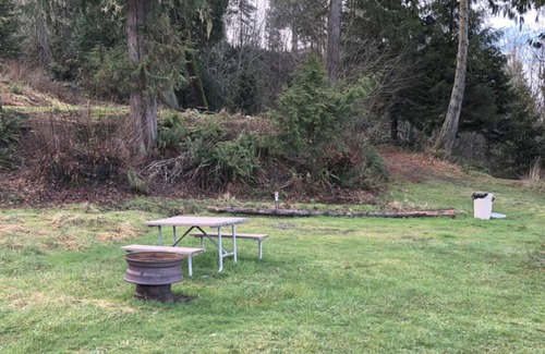 Port Angeles RV Rental | Ocean View RV Site C1 | 0 Bed, 1 Bath